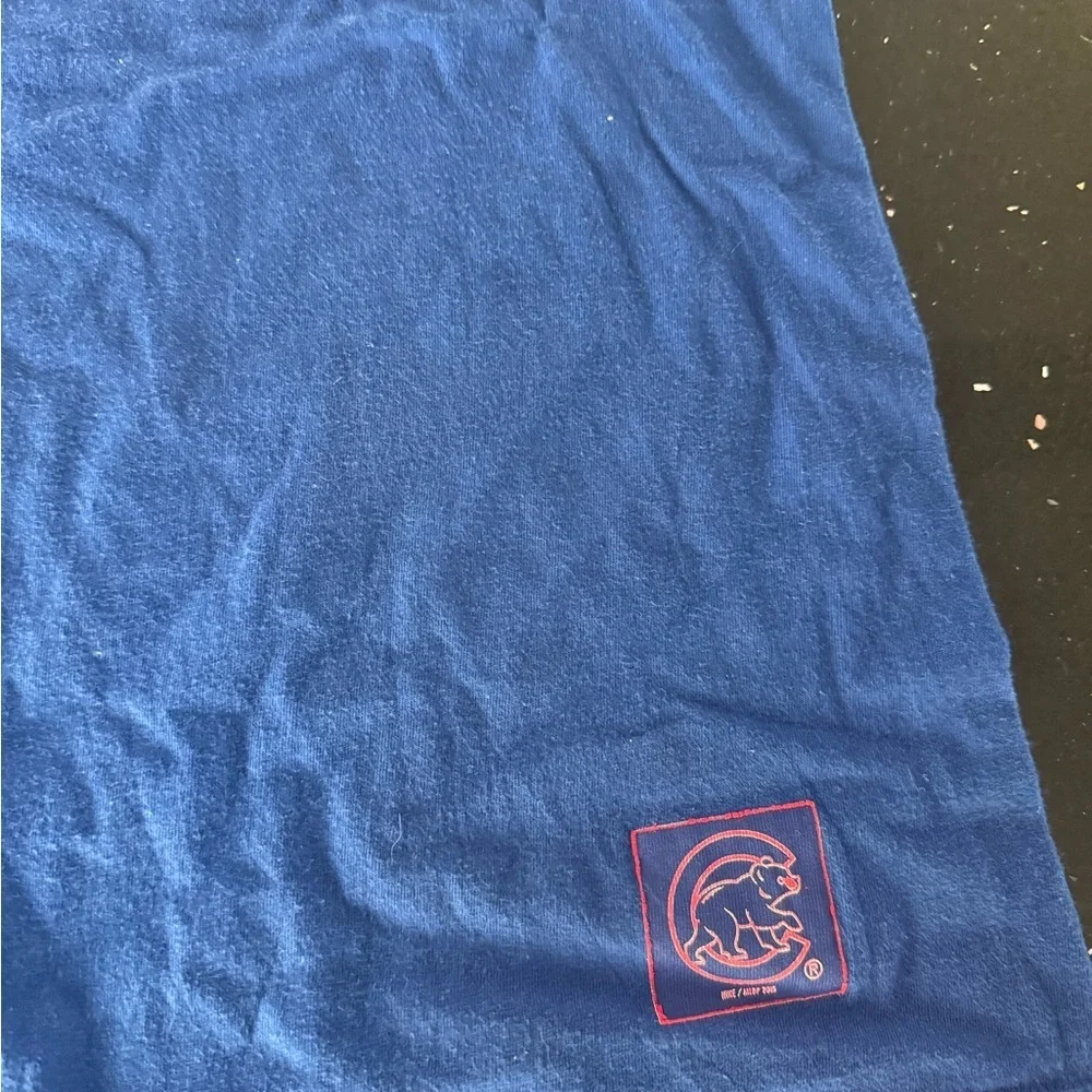 Nike Blue Chicago Cubs MLB Tee with Red Graphic